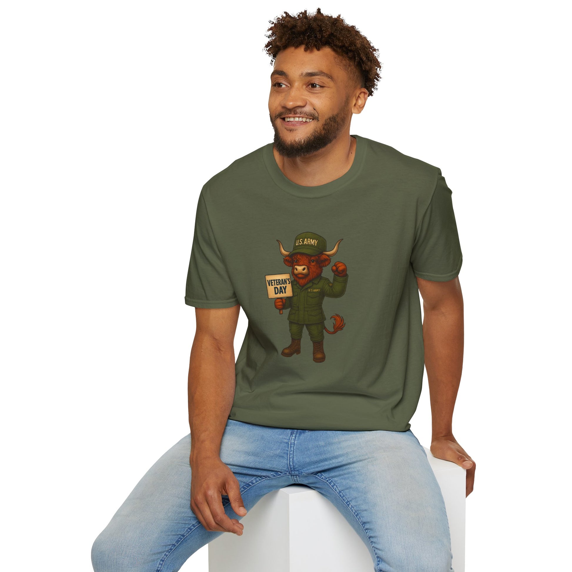 Veteran's Day Army Highland Cow T-Shirt