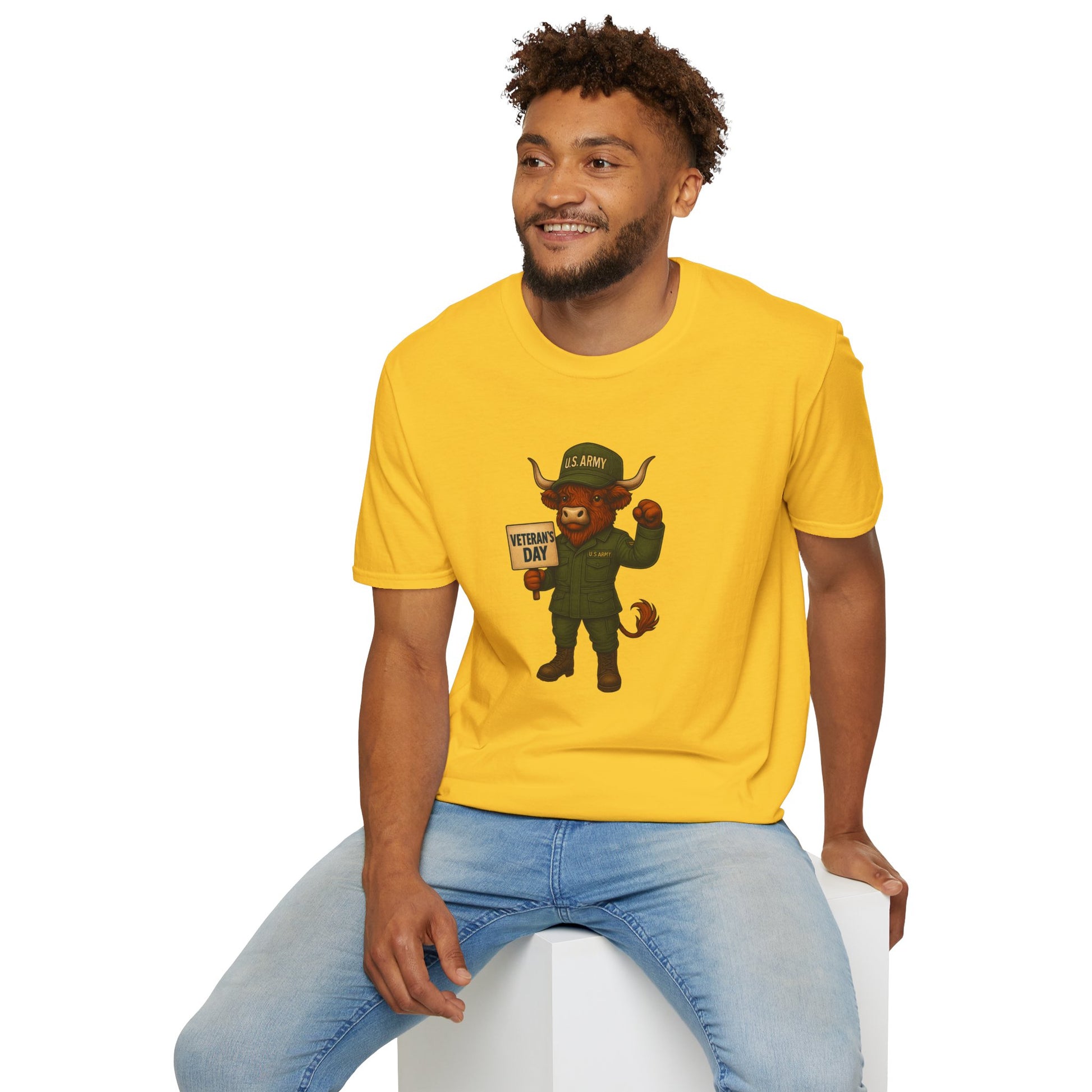 Veteran's Day Army Highland Cow T-Shirt
