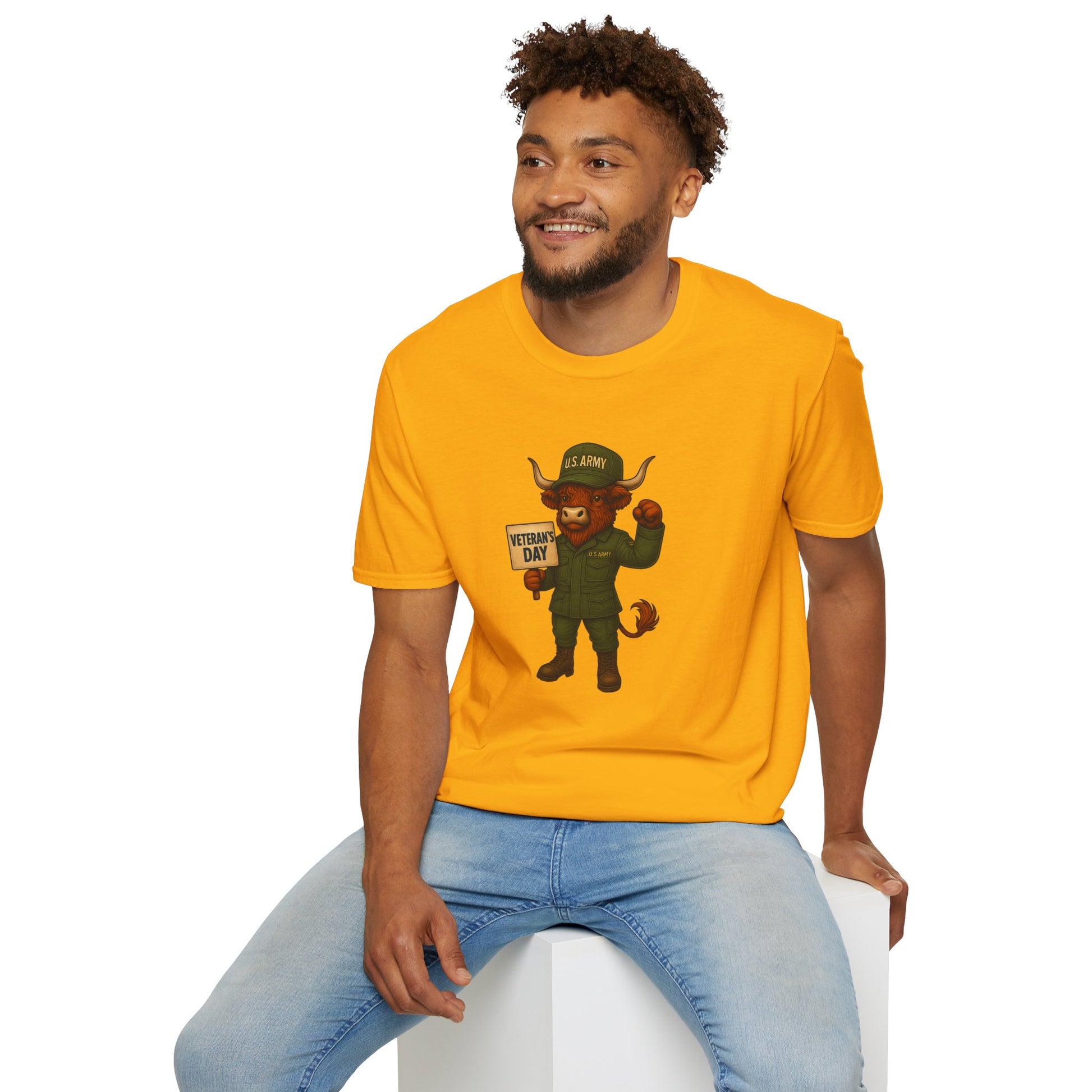 Veteran's Day Army Highland Cow T-Shirt