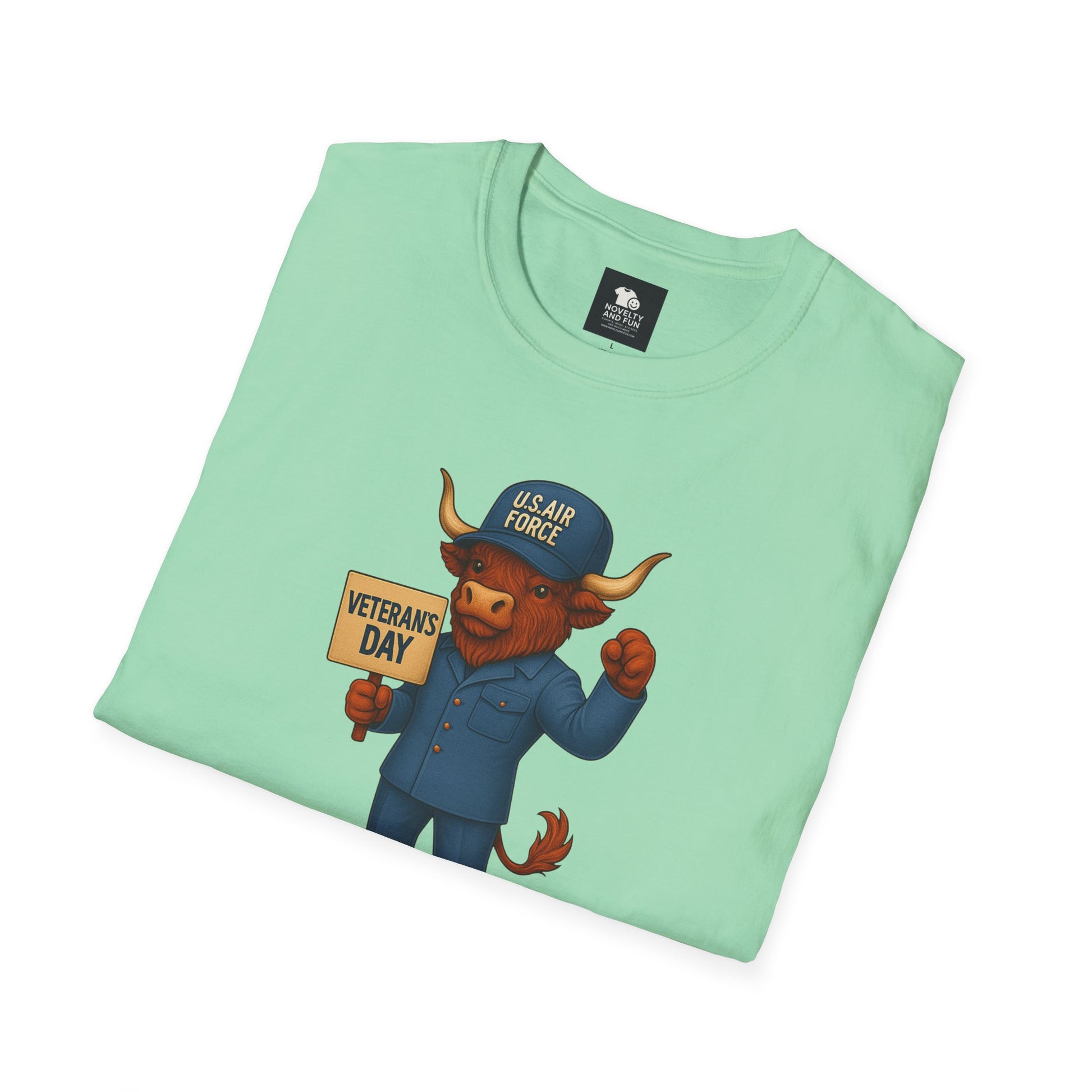 Air Force Veteran's Day Highland Cow T-Shirt