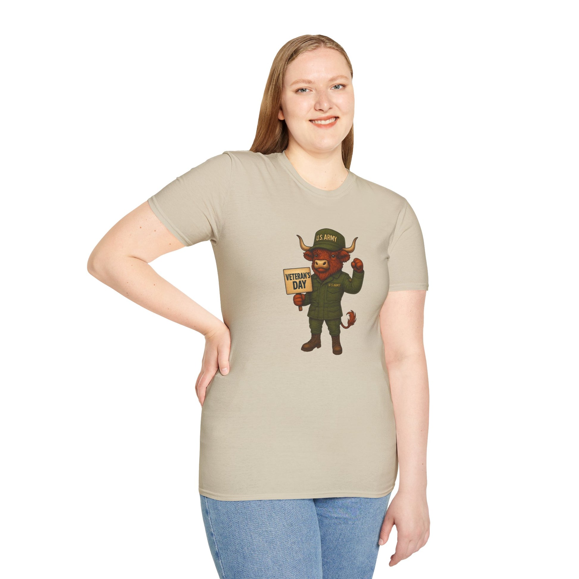 Veteran's Day Army Highland Cow T-Shirt